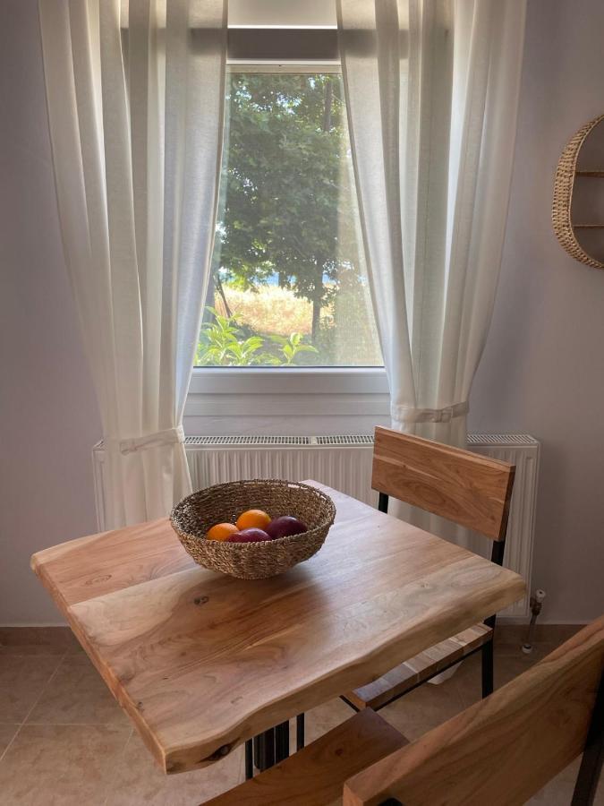 Platanos Apartment Самотраки Екстериор снимка