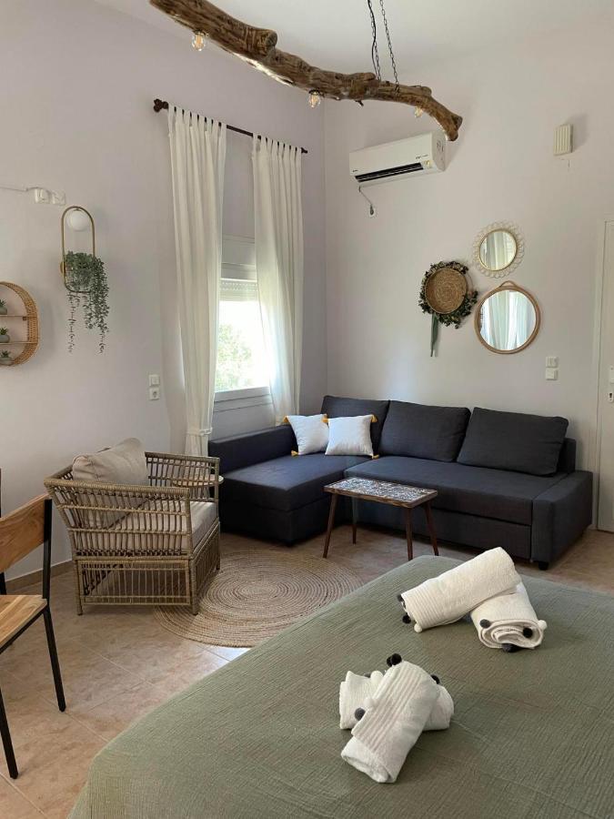 Platanos Apartment Самотраки Екстериор снимка